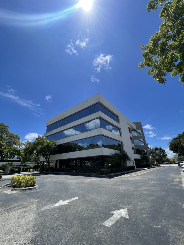 GALLERY Commercial Point Center